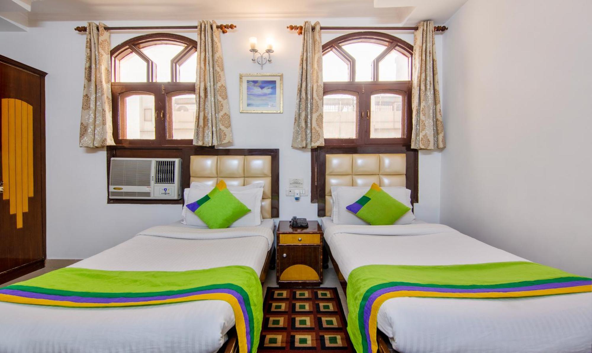Treebo Paras International Delhi  Exterior photo